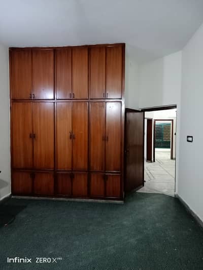 {Vip location} 7 Marla Upper portion