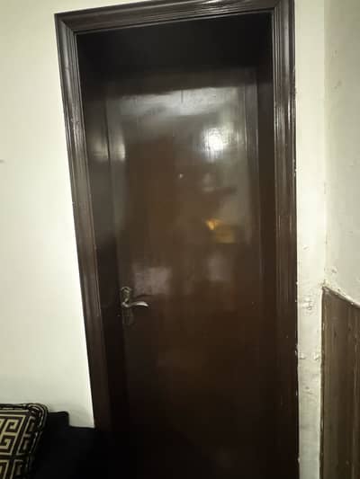 ROOM  DOOR