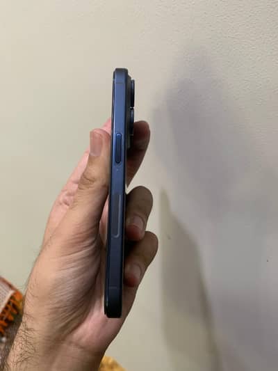 Apple iPhone 15 Pro