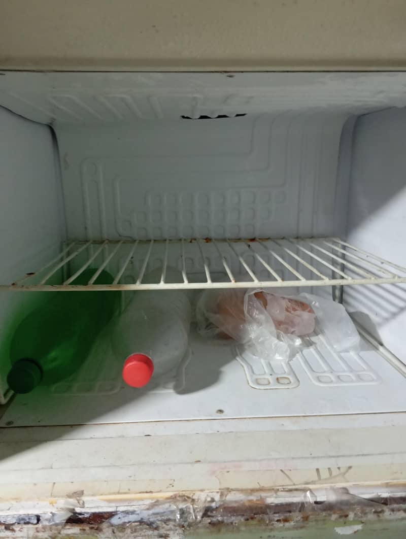 refrigerator 2