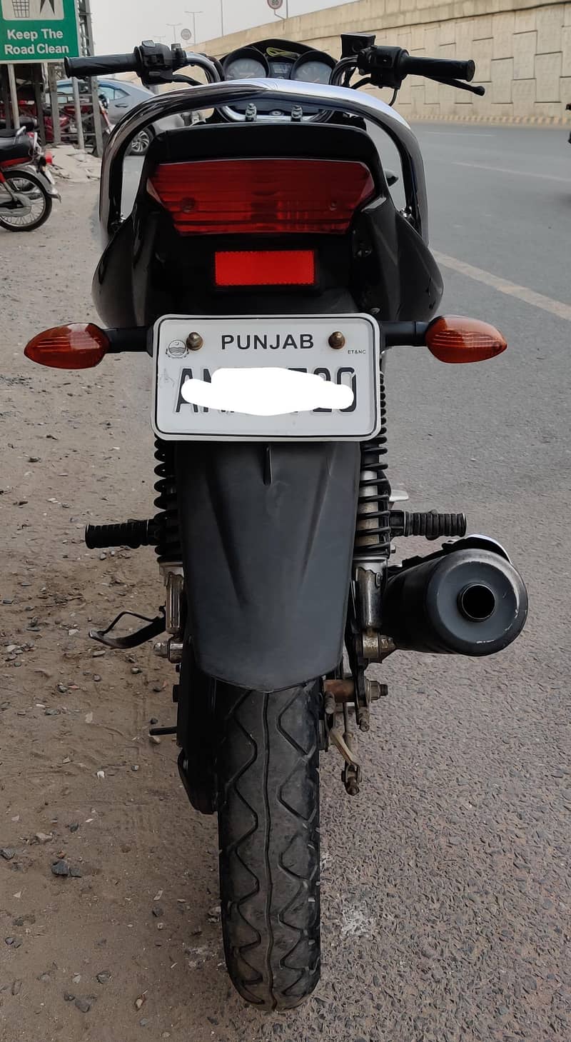 YAMAHA 2