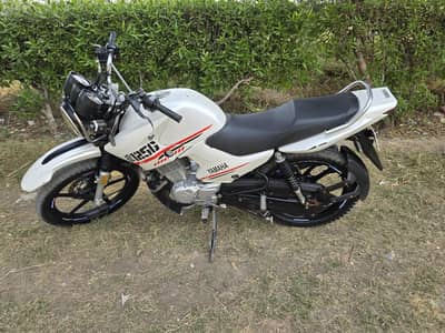 YBR G 125 Yamaha