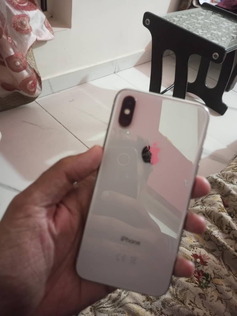 Apple iPhone X 1