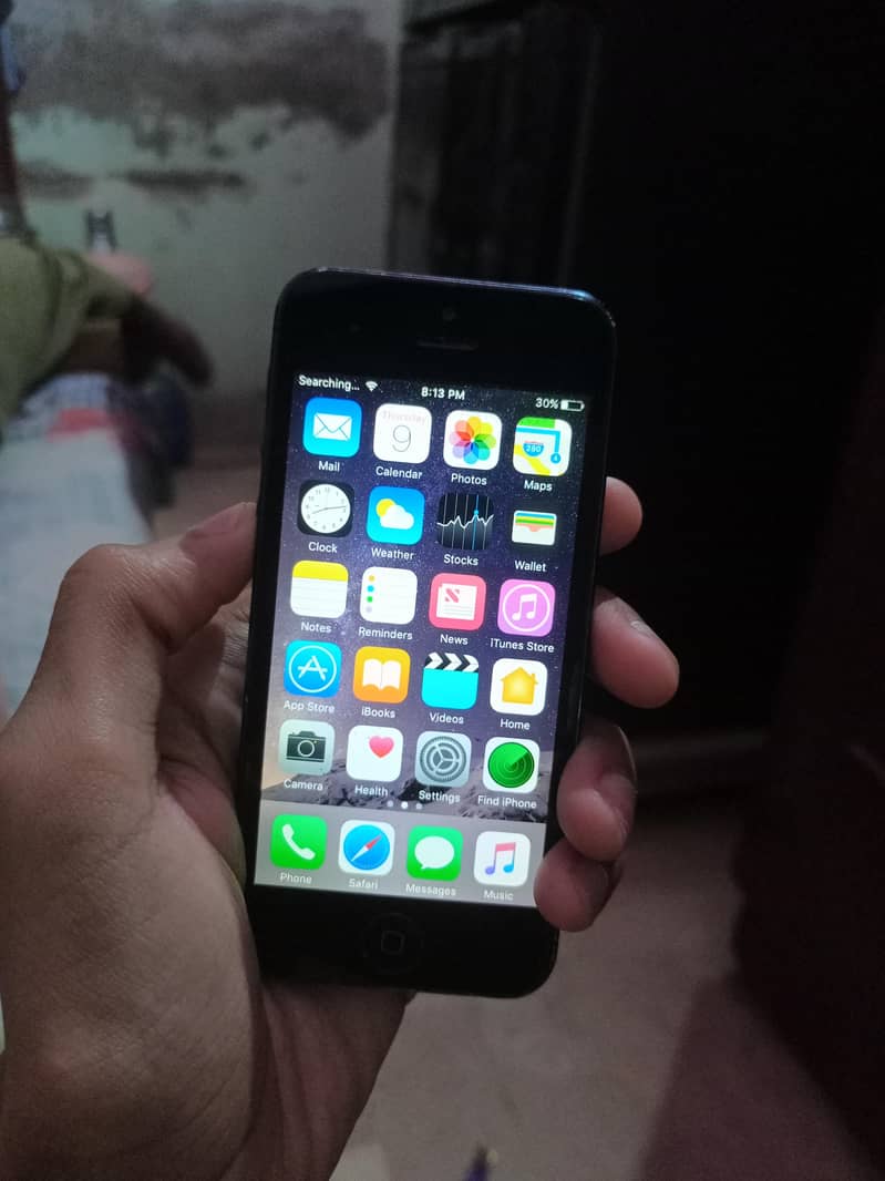 Apple iPhone 5 0