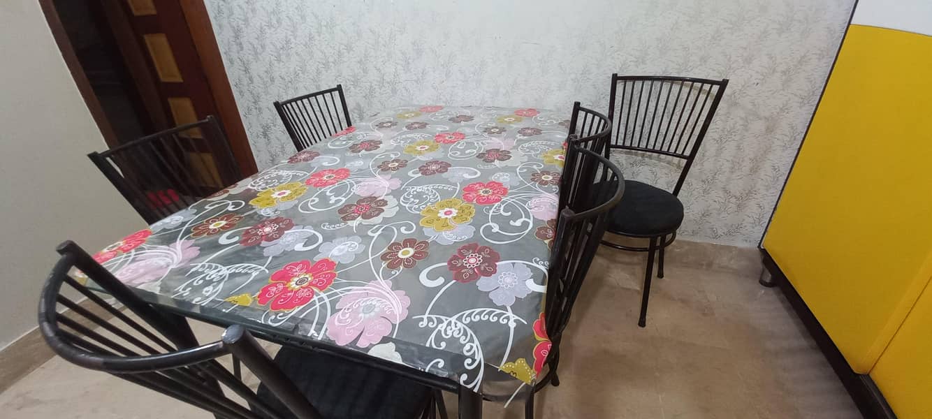 dinning table 0