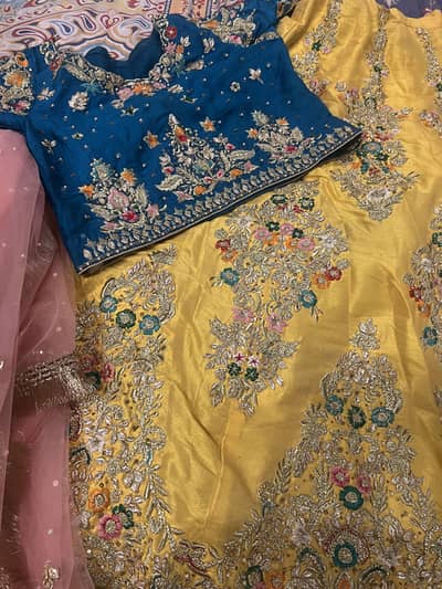 Mehndi lehnga for sale -used once