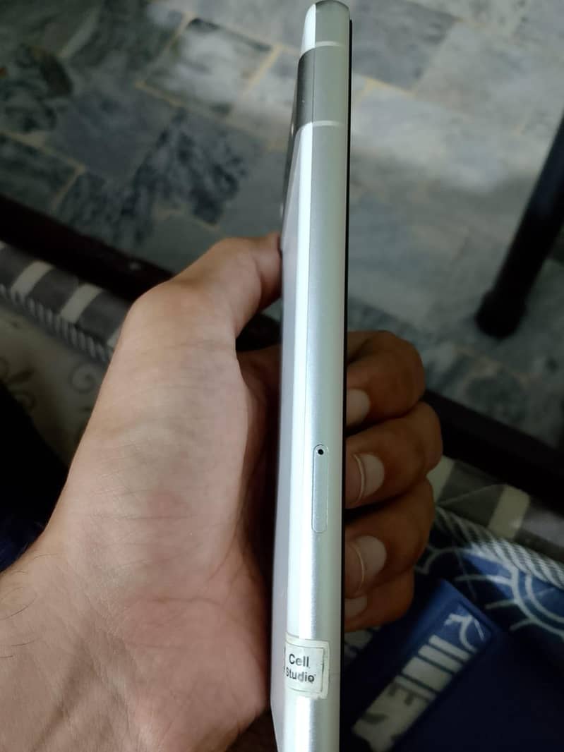 Google Pixel 7a 2