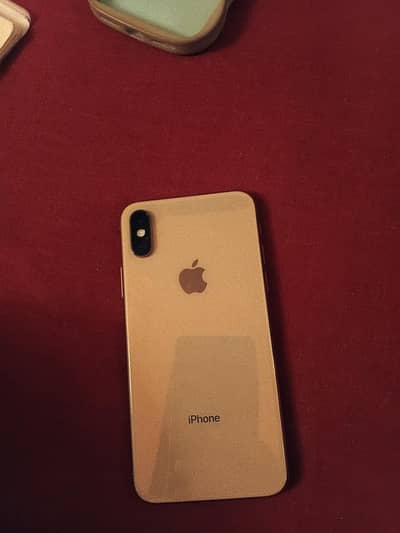 pA0pple iPhone XS