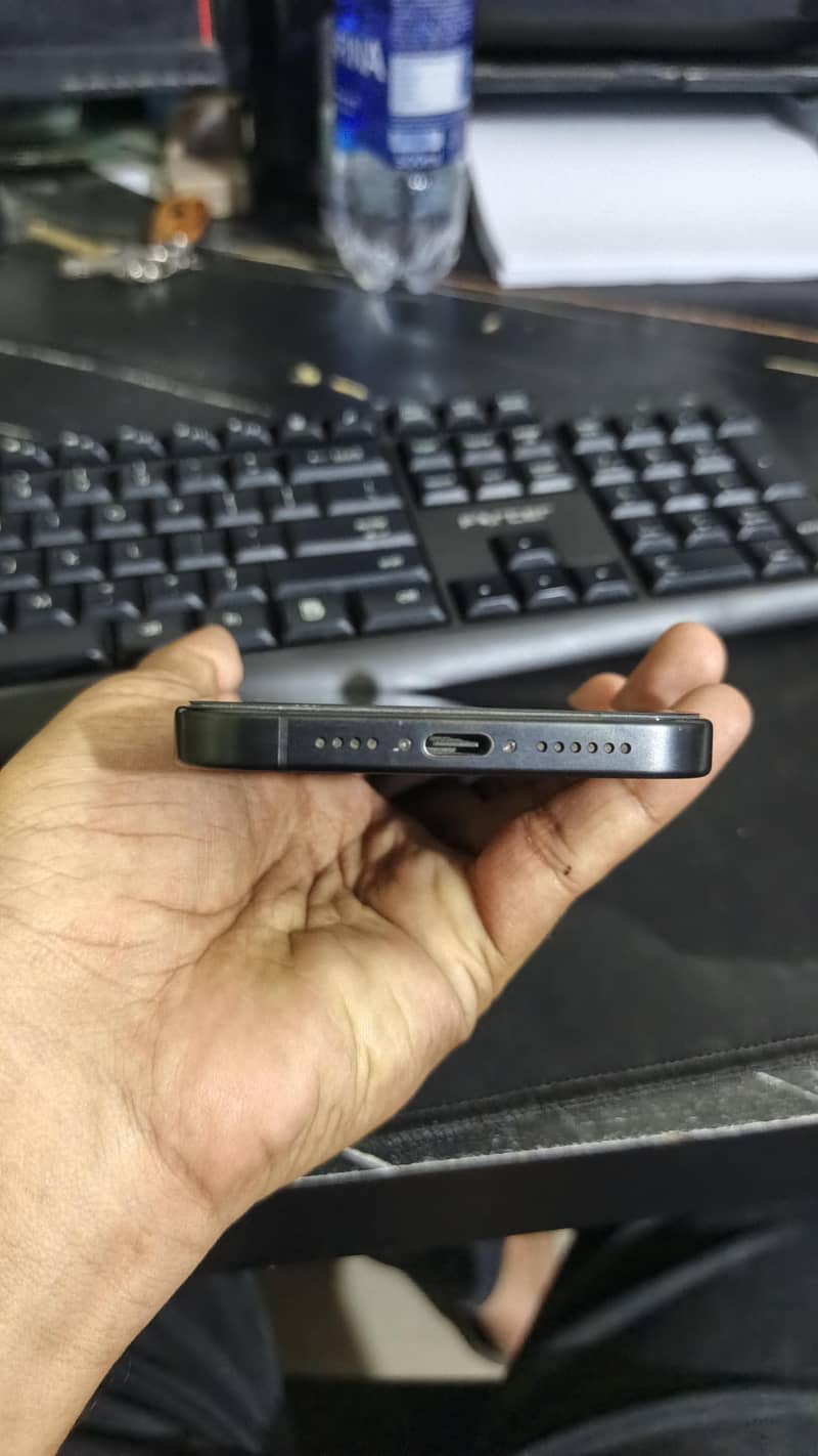ipone 15pro max 2
