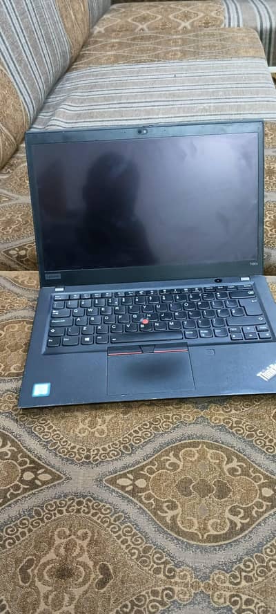 lenovo T490s i7 8th generation 16gb 256gb touch screen