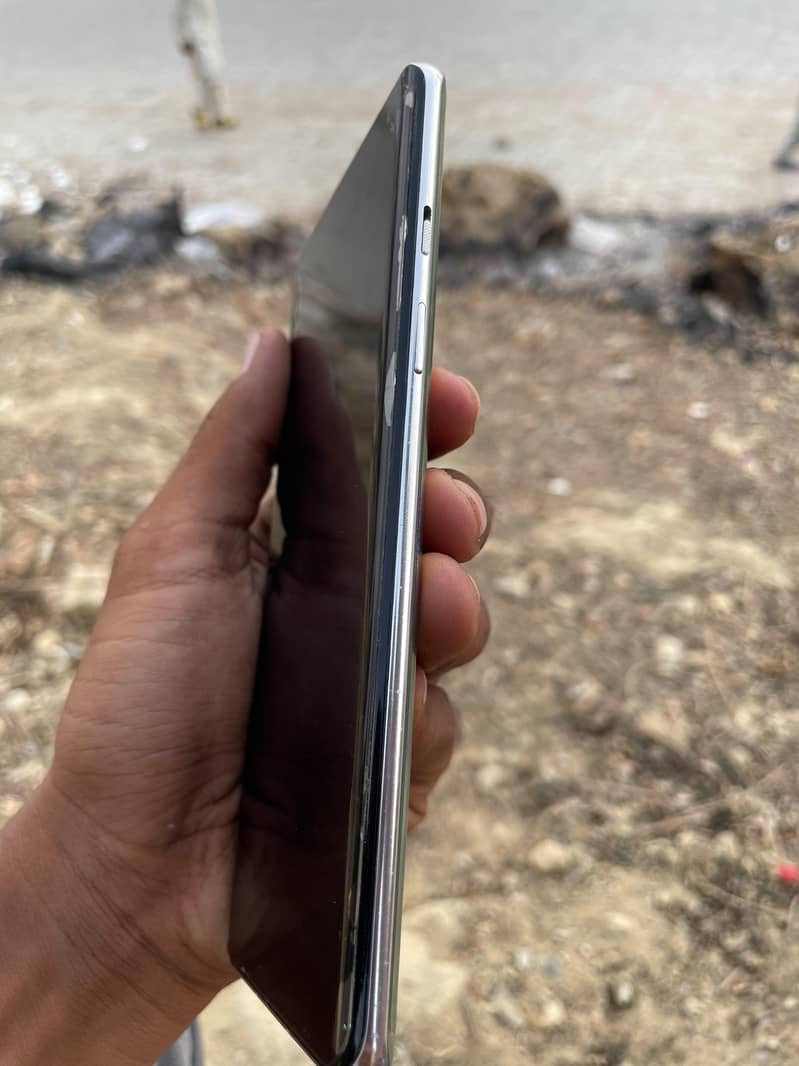 One Plus 8 6