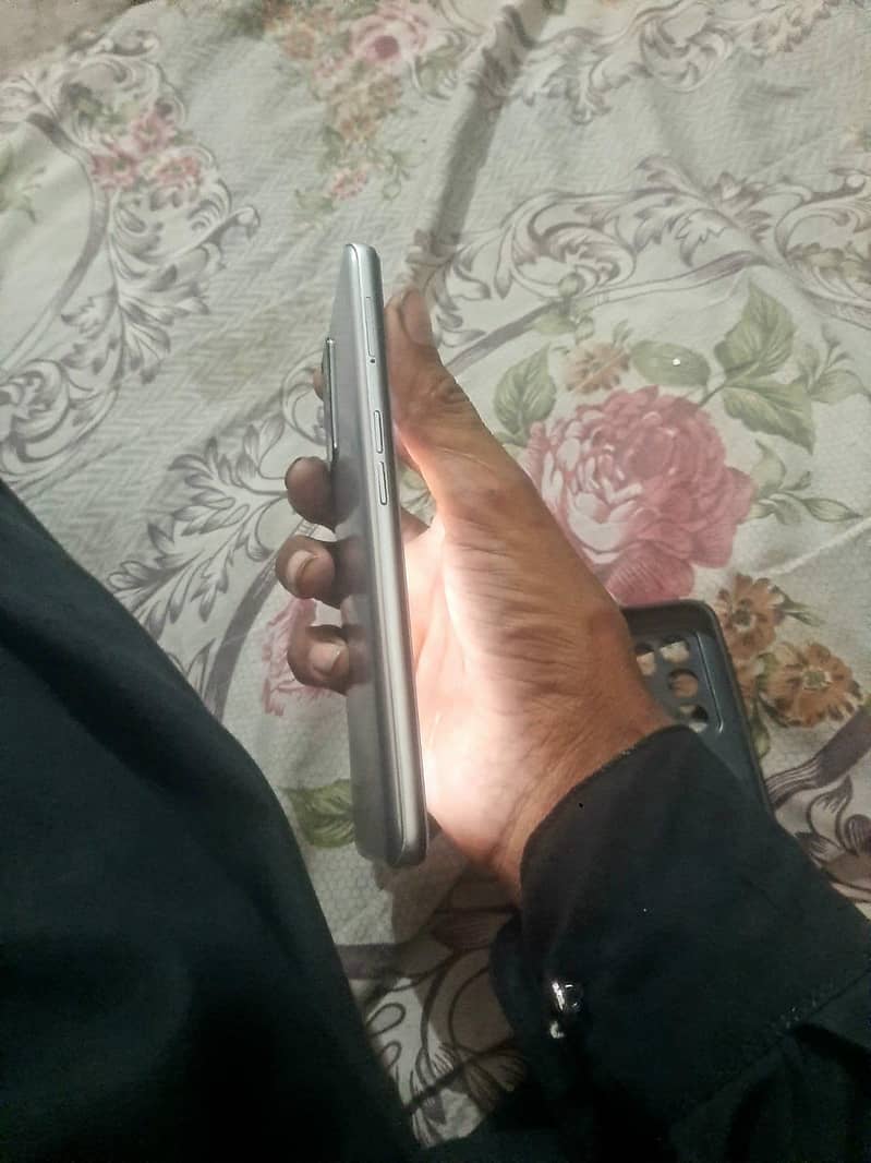 OPPO A16 3