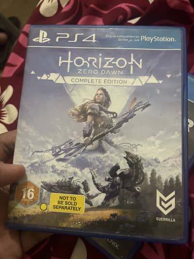 3 games horizon zero down, wwe 2k17 ,god of war