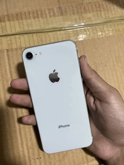 Iphone 8 all ok 64 gb