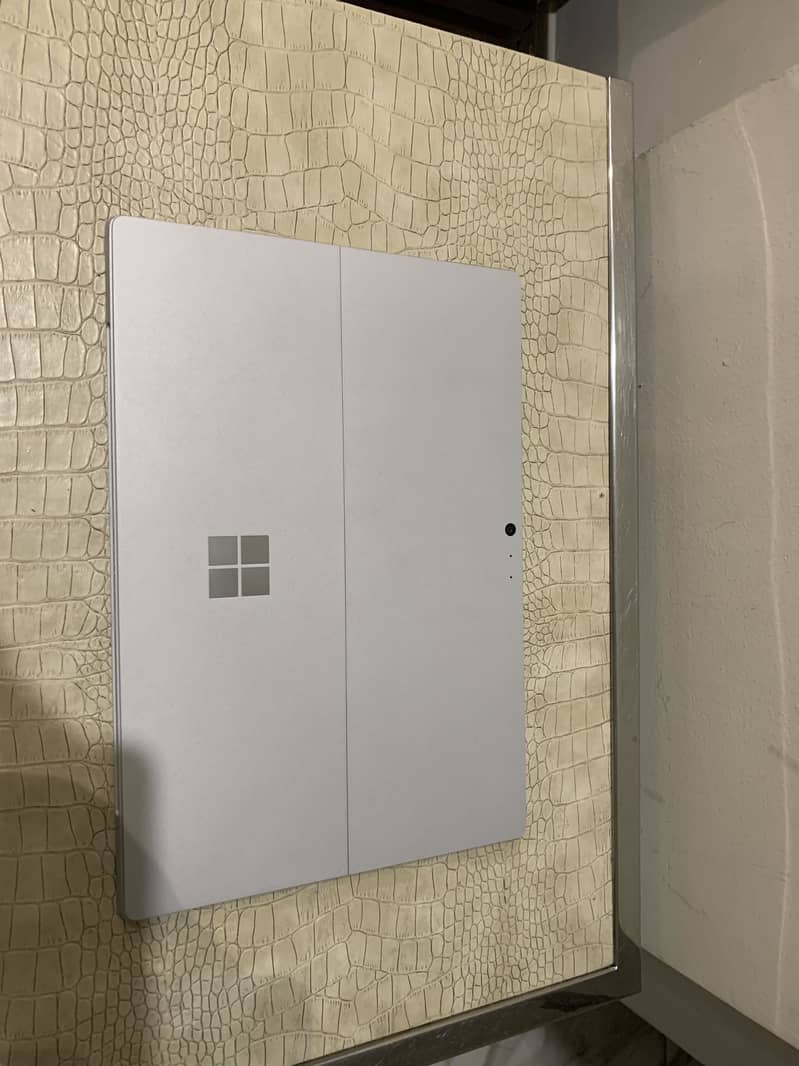 Surface book 6 pro 1