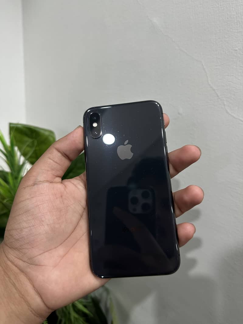 Apple iPhone X 1
