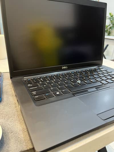 Dell Latitude 7490 i5 | 8th Gen 8/256