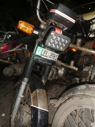 used bike documents original final price 34000(03088889192)