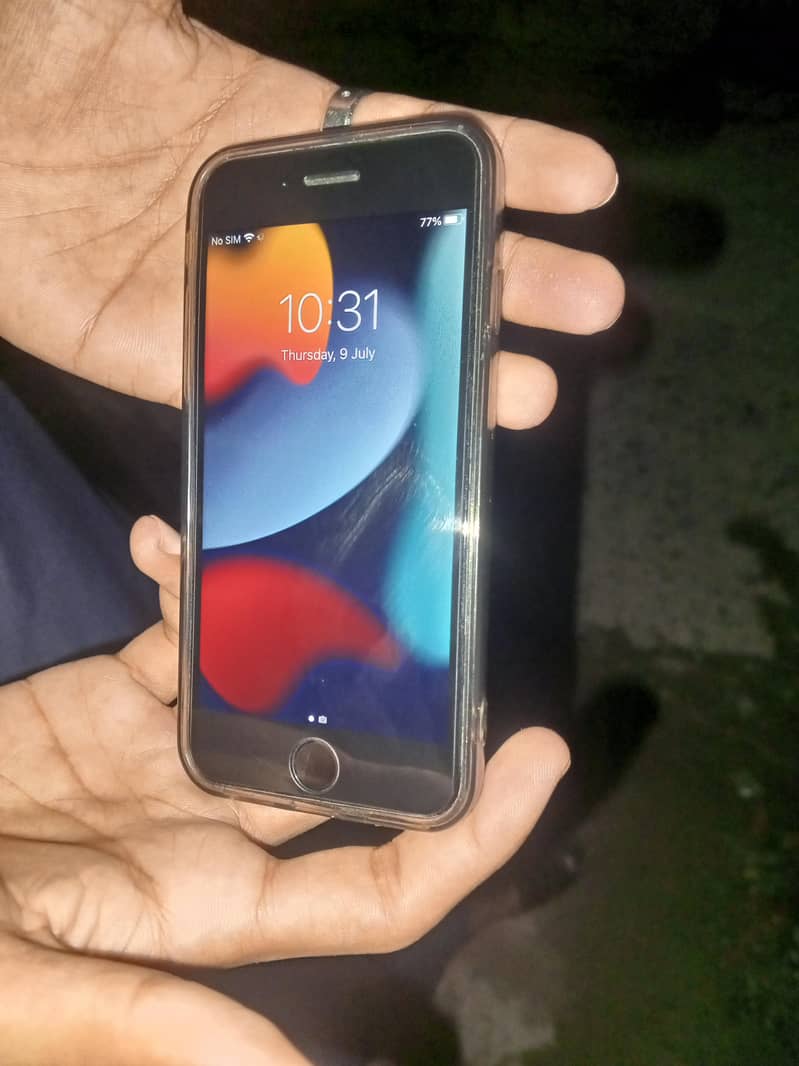 Apple iPhone 7 5