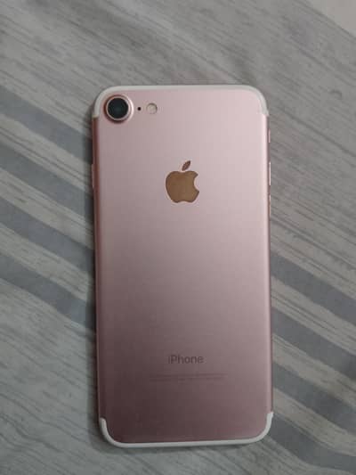 iPhone 7  128GB  PTA Approved
