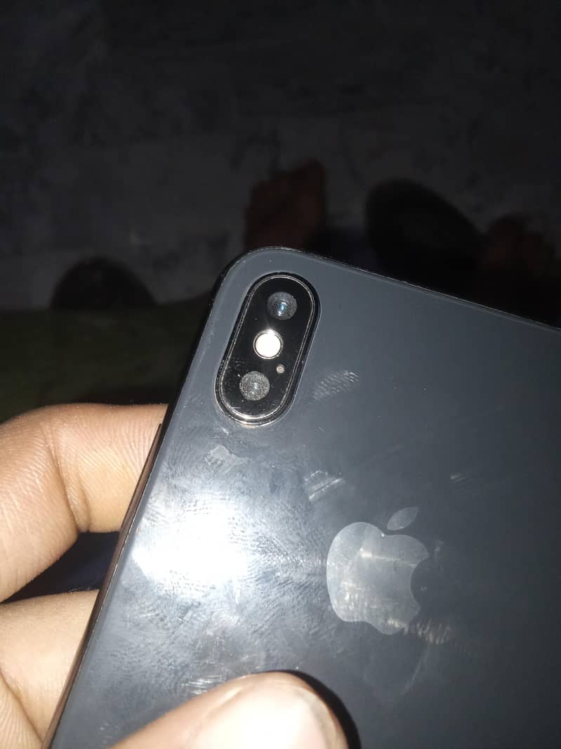 Apple iPhone X 2