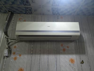 Haier Split AC