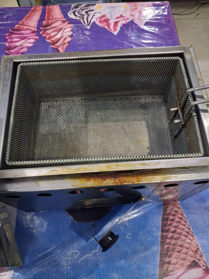 Fryer 2