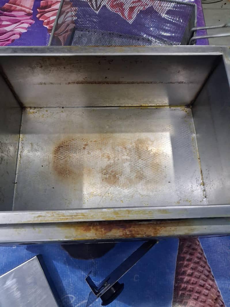 Fryer 3