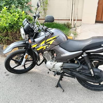 Yahama YBR 125G Special Edition Rare Variant