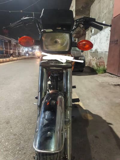 one hand use Honda 125 sale urgent need