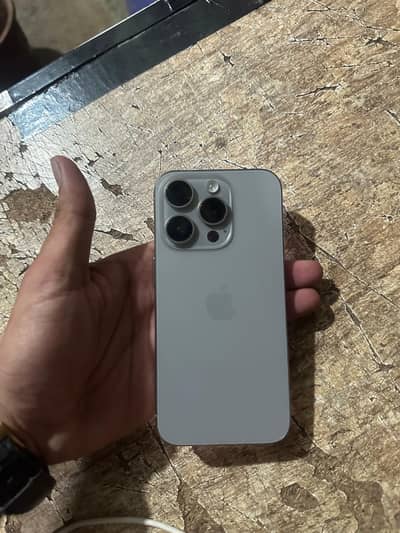 Apple iPhone 15 Pro