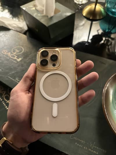 Apple iPhone 16 Pro