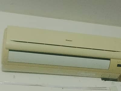 Haier just like new simple ac.