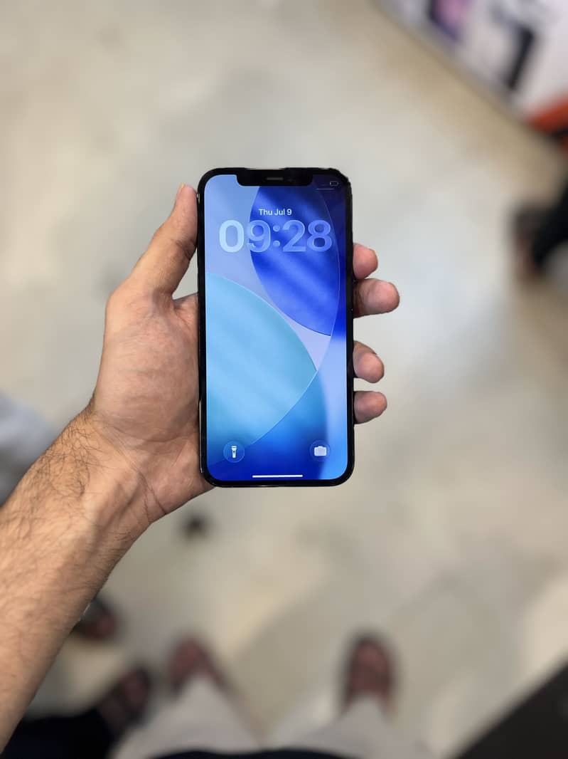 Iphone 12 pro PTA 2