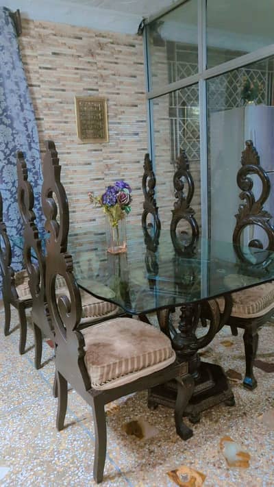 dinning table