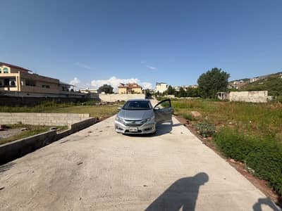 Prime Location Residential Plot Of 6 Marla In Bani Gala For sale