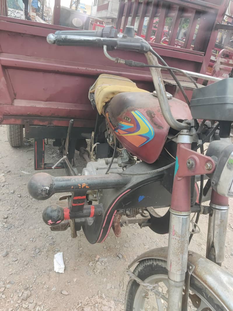 United Loader Riksha 1