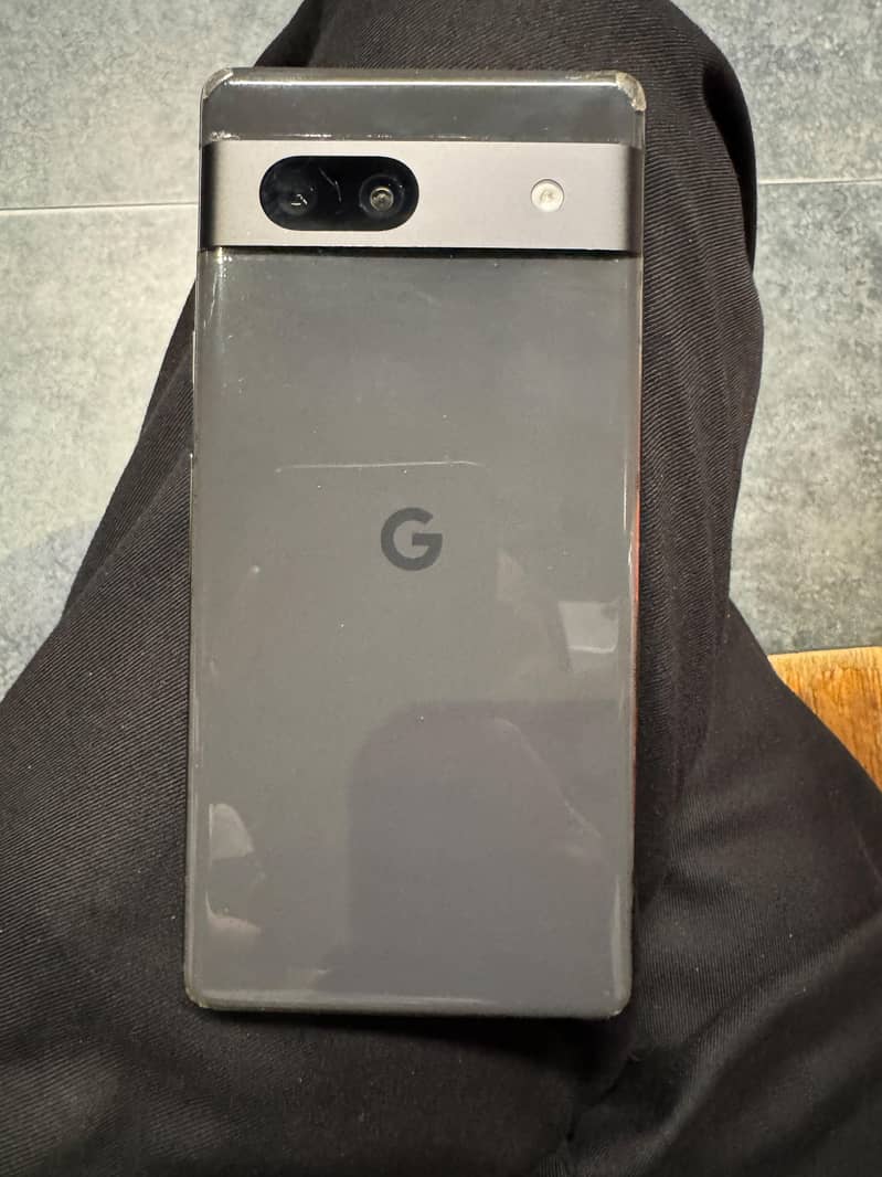Google Pixel 7a 2