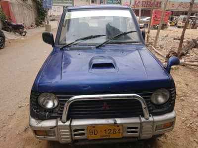 Mitsubishi Pajero Mini