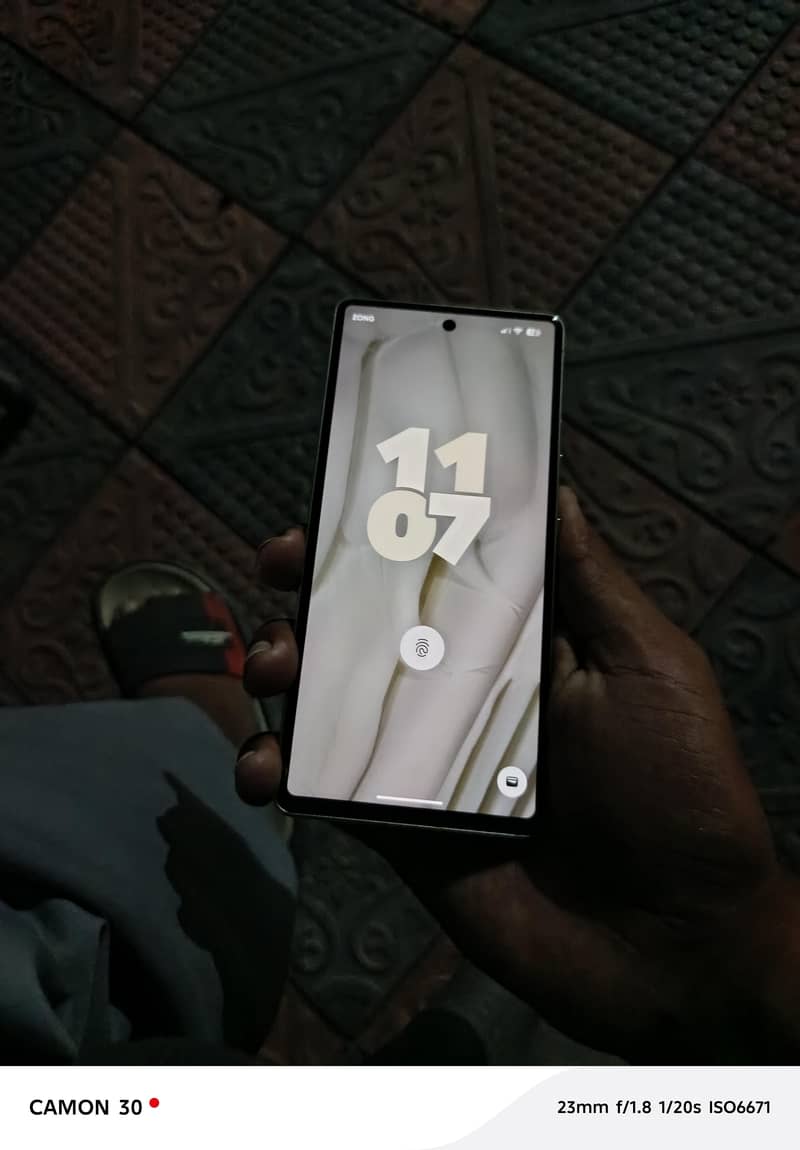 Google Pixel 7 5