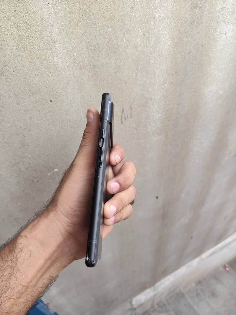 Google Pixel 6 4