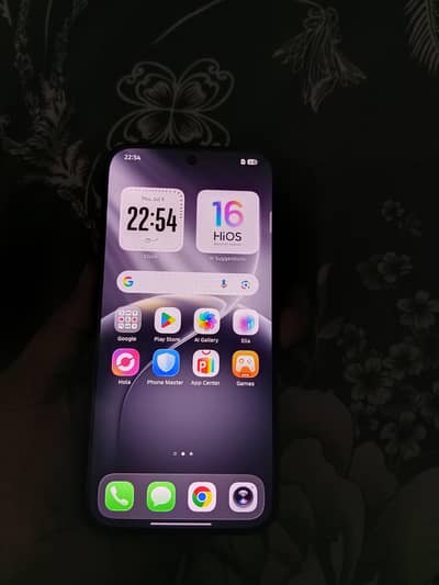 camon 50 8+8 256  10 month warranty Baki h piss ek Dan new hi h zada u