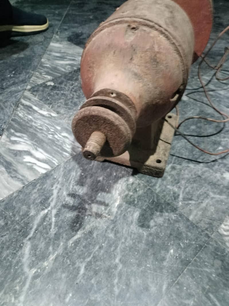 Cutter Grinder Machine 2