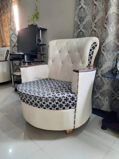 8 seater Sofa Set Modern Style Fancy Design