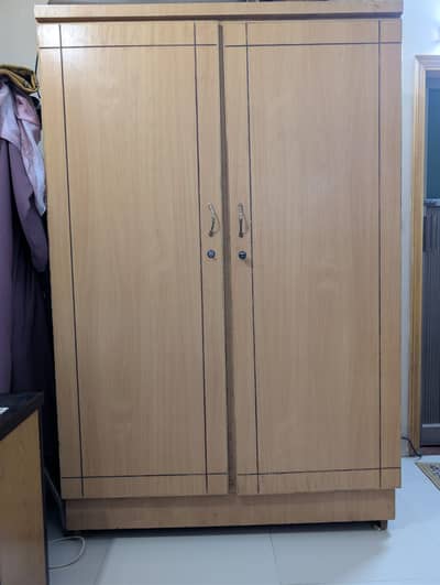 Wardrobe/ Almari for sale in karachi