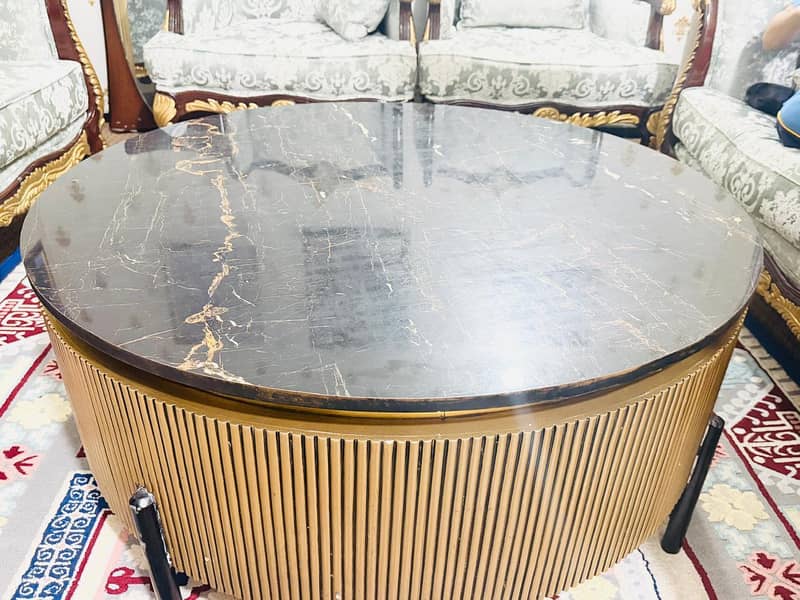 sofa set / crown sofa/ premium sofa /table/ round table 3