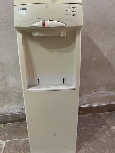 water dispenser