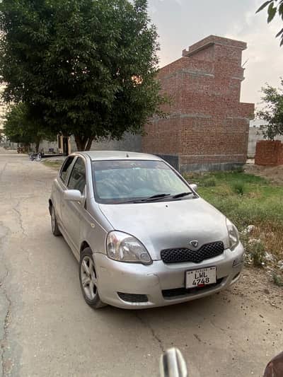 Toyota Vitz 2002