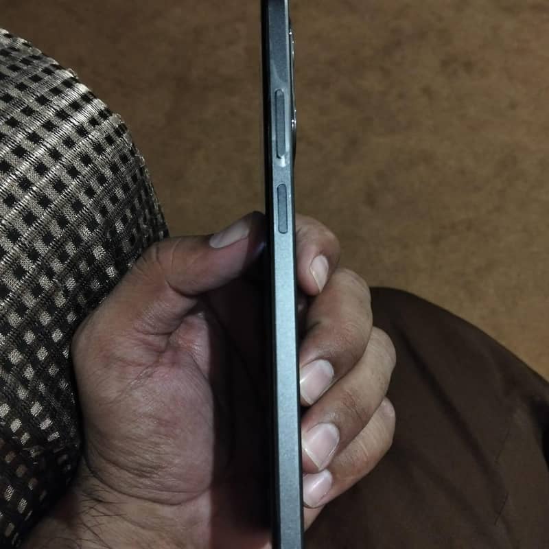 OPPO A3 5