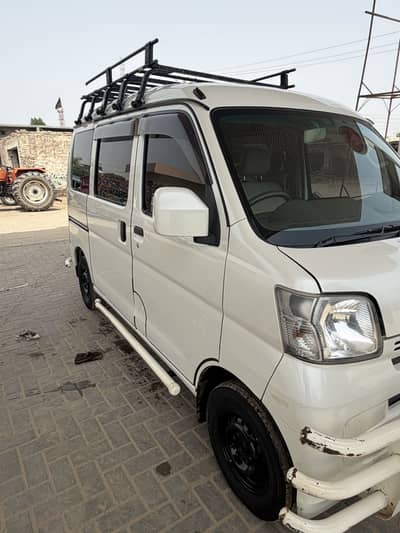 Daihatsu Hijet 2013